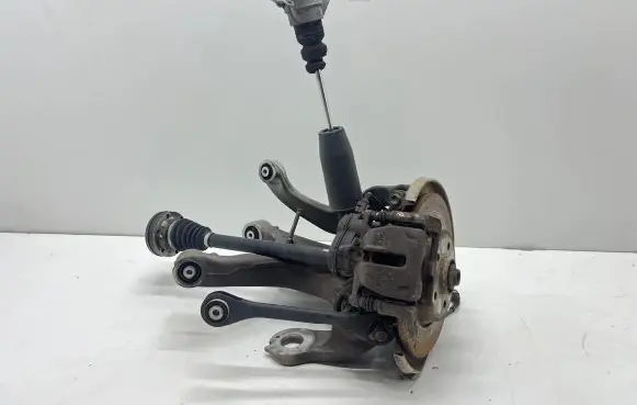 Audi Q5 SQ5 Rear wheel hub spindle/knuckle 8R0505311F