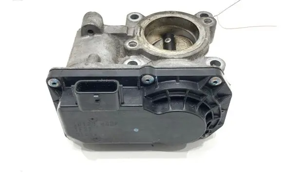 Renault Megane III Engine shut-off valve 8200578645