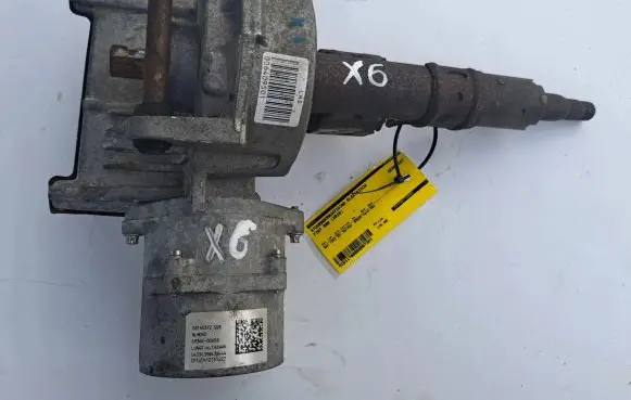 Renault Clio IV Steering wheel axle