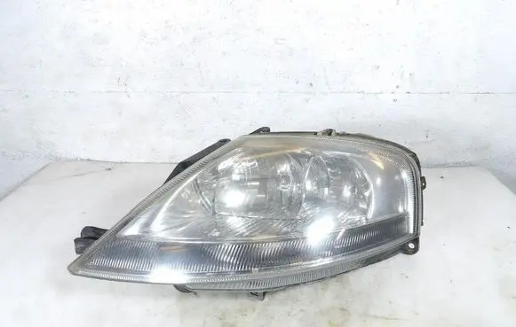 Citroen C3 Headlight/headlamp 9682673080
