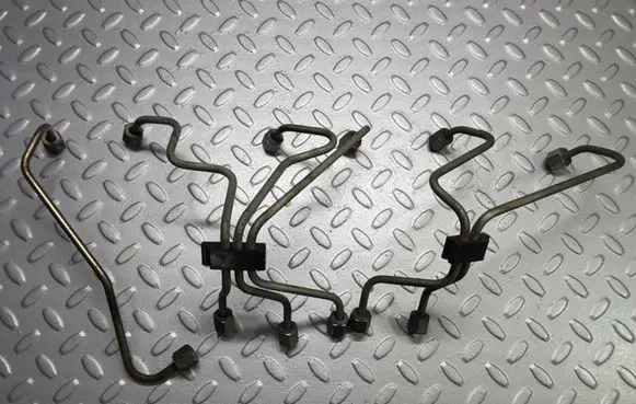 Fuel line pipe