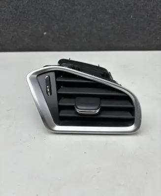 Citroen C4 II Dashboard side air vent grill/cover trim 9671332277