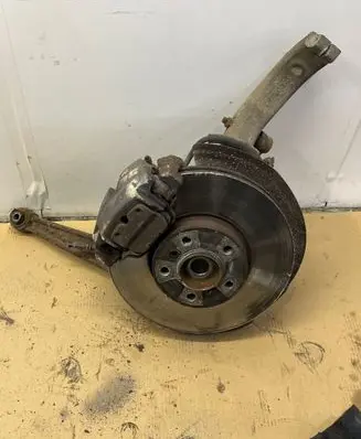 BMW X5 E70 Front wheel hub spindle knuckle 6773784