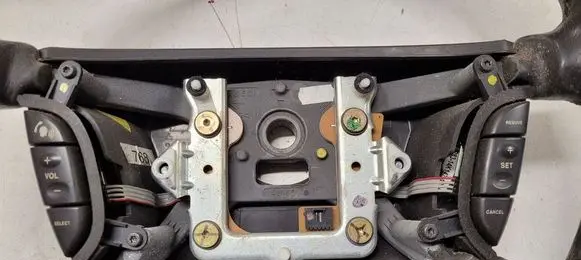 Jaguar S-Type Steering wheel
