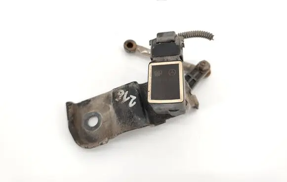 Mercedes-Benz CL C216 Air suspension front height level sensor A0105427717 23307