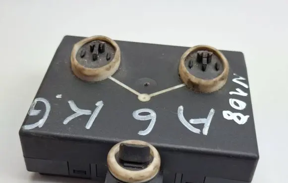 Audi A6 S6 C6 4F Door control unit/module 4F0959795A 4F0910795A