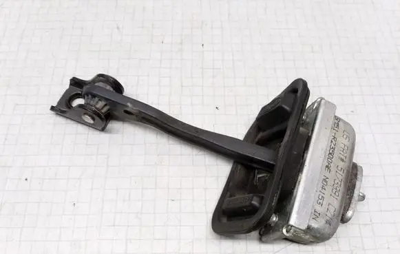Ford Focus C-MAX Rear door check strap stopper 3M51R23500AE
