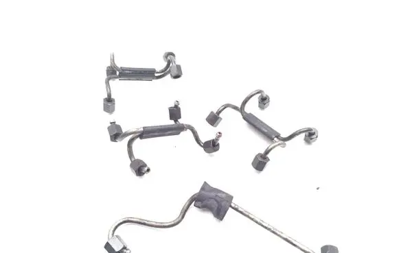 BMW X5 E53 Fuel injector supply line/pipe M57D30