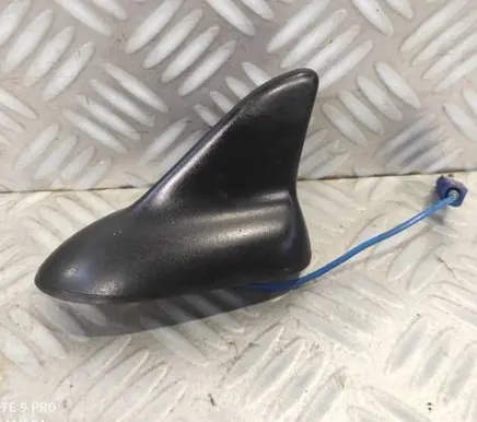 Opel Astra J Aerial GPS antenna 22786215