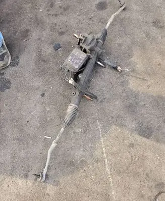 Peugeot 207 Steering rack 6820000090 6700001531B