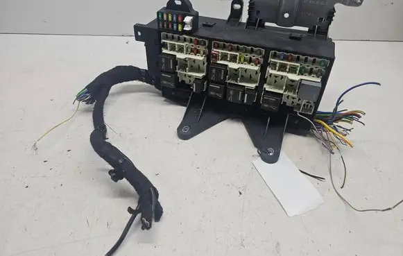 Jaguar XE Fuse module GX7314A067DB