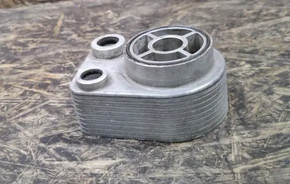 Nissan Tiida C11 Oil filter mounting bracket 187843 779744