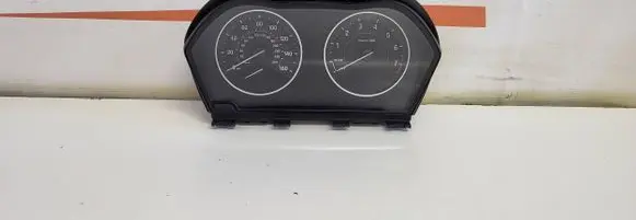 BMW 1 F20 F21 Speedometer (instrument cluster) 9232892 10424928 14369510