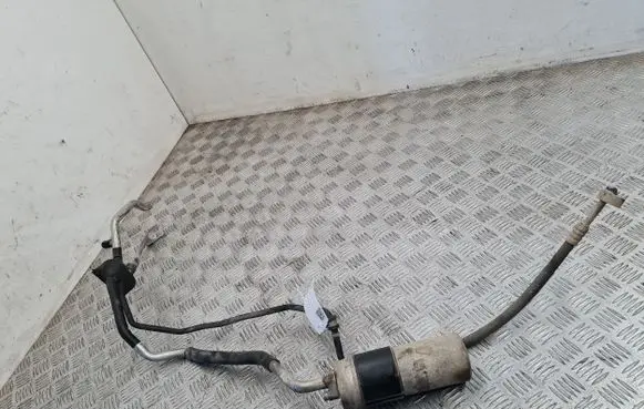 Brake vacuum hose/pipe