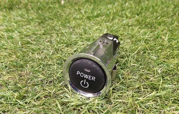 Engine start stop button switch