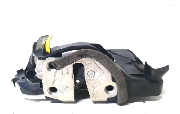 Honda CR-V Front door lock A044900