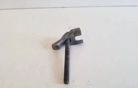 BMW X3 E83 Fuel Injector clamp holder