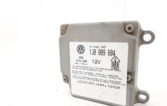 Volkswagen PASSAT B5 Airbag control unit/module