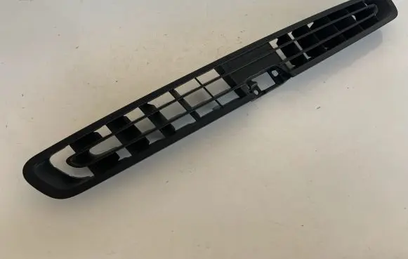 Audi Q7 4M Dash center air vent grill 4M0819632 4M08196326PS