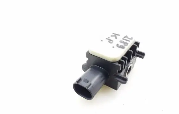 Mercedes-Benz S W221 Airbag deployment crash/impact sensor A0038202926