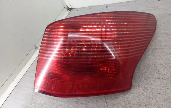 Peugeot 407 Rear/tail lights