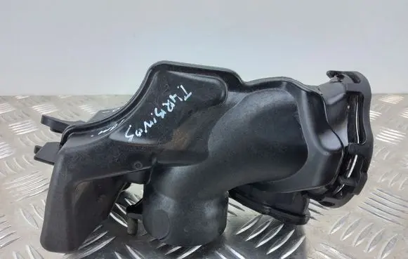 Seat Ibiza V (KJ) Turbo air intake inlet pipe/hose 04C129656L