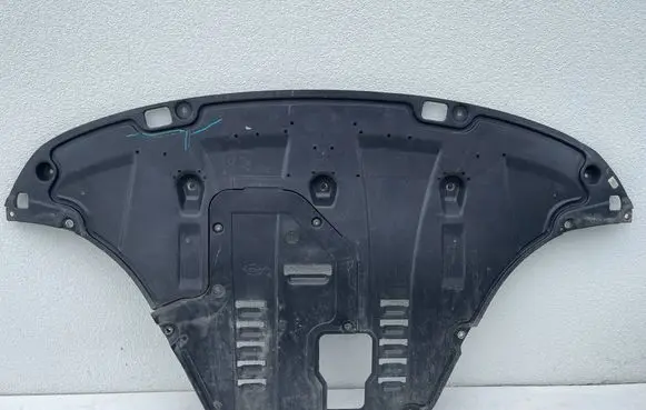KIA Sorento IV Engine splash shield/under tray 29110P2000 29110P2500