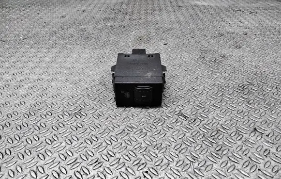 Ford Focus C-MAX Seat heating switch 3M5T19K314AC