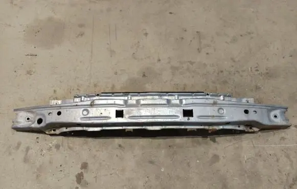 Opel Zafira A Front bumper cross member 