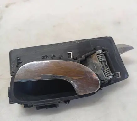 Peugeot 307 Front door interior handle 9634768677