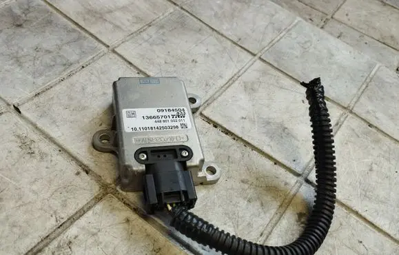 Opel Vectra C ESP acceleration yaw rate sensor 09184504 13665701