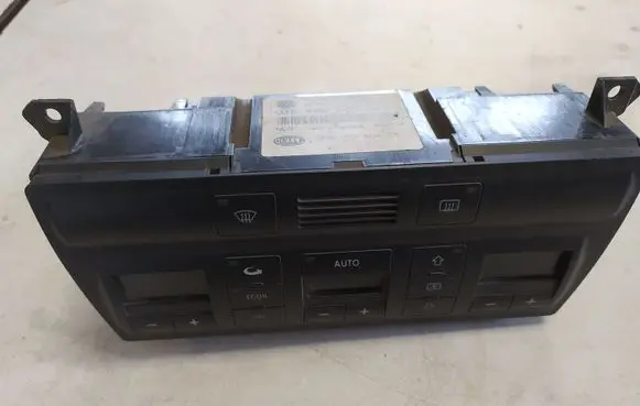 Audi A6 S6 C5 4B Climate control unit 4B0820043F