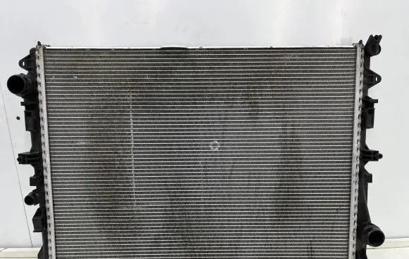 Mercedes-Benz CLS C257 Coolant radiator a0995007100