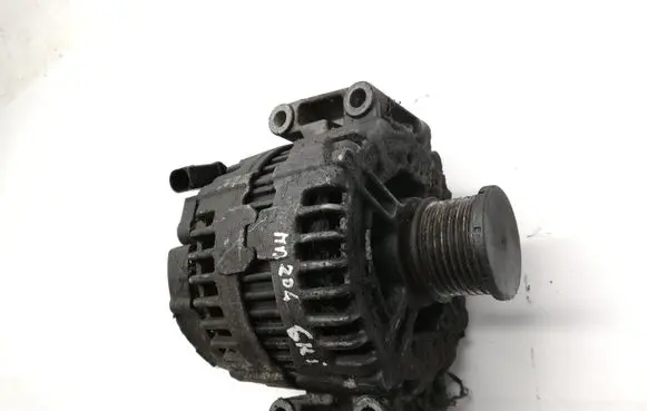 Mercedes-Benz C W204 Generator/alternator 0986047690 180A