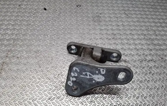 Mercedes-Benz C W203 Front door lower hinge 