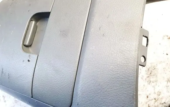 KIA Carnival Cup holder 
