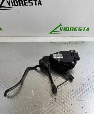 Opel Vivaro Accelerator throttle pedal 6PV00811915 8200008477