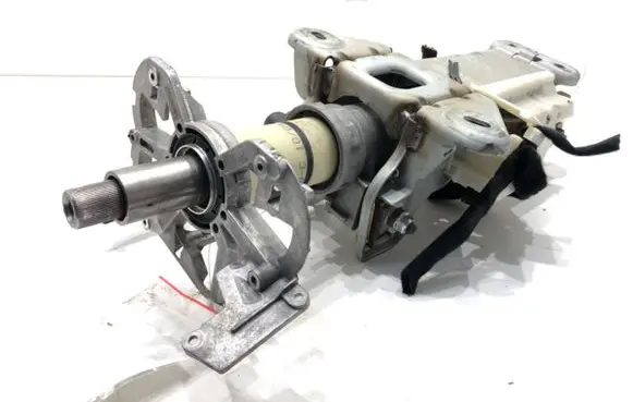 BMW 5 E60 E61 Steering wheel axle 6786903