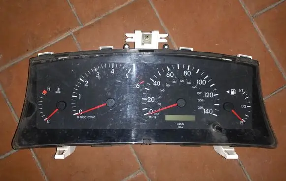 Toyota Corolla E120 E130 Speedometer (instrument cluster) 830002830 110080106006
