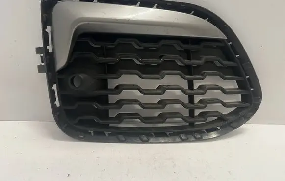 BMW X4 F26 Front bumper lower grill 8056938 10503410