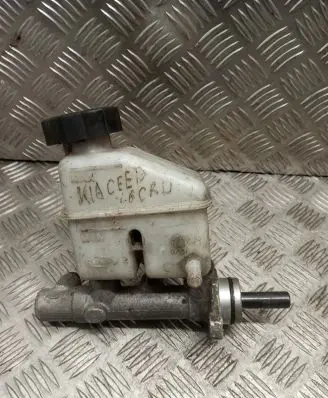 KIA Ceed Master brake cylinder