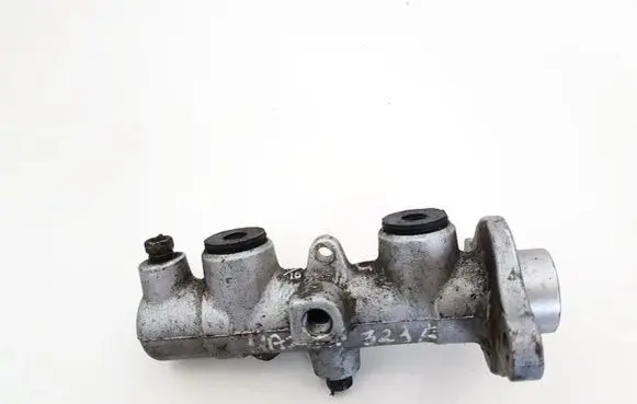 Mazda 323 F Master brake cylinder