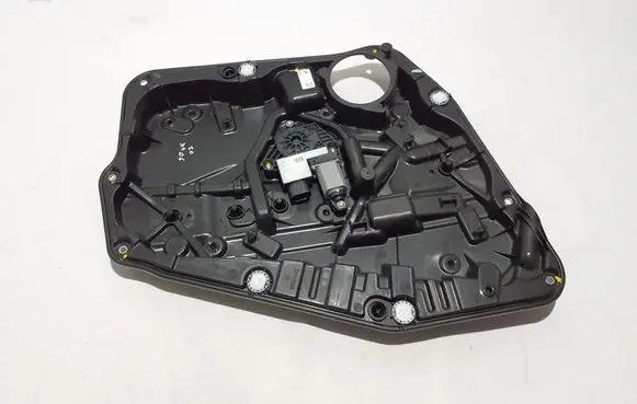 BMW X4M F98 Rear window lifting mechanism without motor 7417372