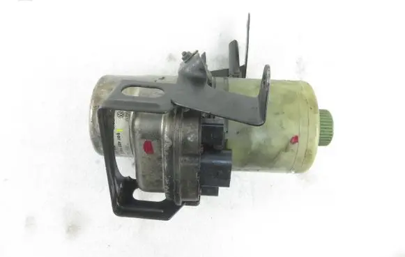 Volkswagen Polo IV 9N3 Power steering pump 6Q1423051AJ 6Q0423156S 6Q2423051T