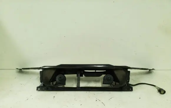 Volvo V70 Top upper radiator support slam panel 30760541