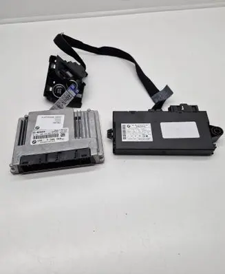 BMW X5 E70 Engine ECU kit and lock set 7586909 0261209352 7587084