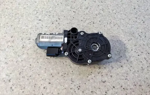 Subaru Forester SJ Seat adjustment motor 