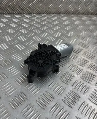 Volkswagen Amarok Front door window regulator motor 6R0959802M