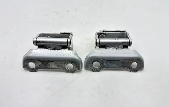 Lexus RX III Tailgate/trunk/boot hinge