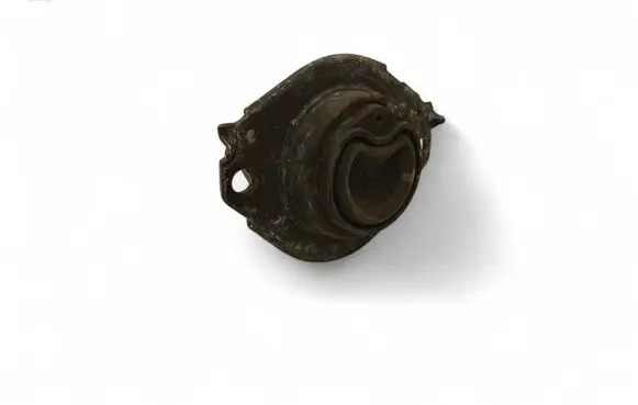 Jeep Grand Cherokee Engine mount bracket